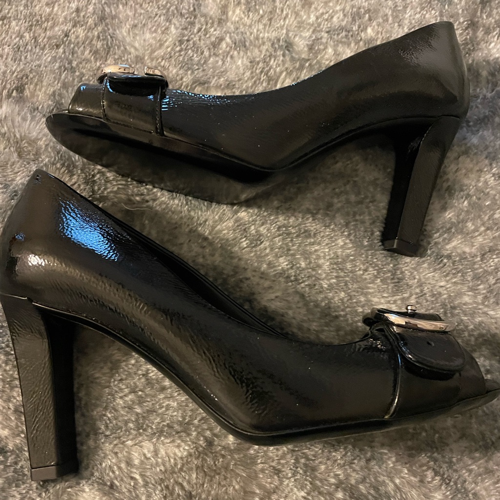 Eeuc New Without Box Gucci Shoes